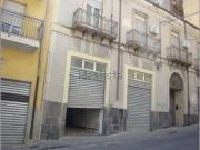 Garage in vendita di m² in Via Pergusa, 95