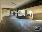 Garage in vendita di m² in Via Porrettana