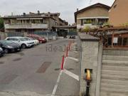 Garage in vendita di m² in Via Pusiano, 13