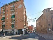 Garage in vendita di m² in Via Riva di Reno