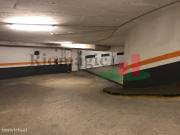 Garagem Box 2 carros disponvel Condomnio Gro Vasco...