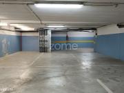 Garagem Fechada com 88 m Centro da Maia