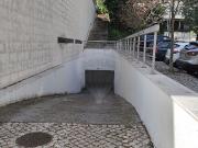 Garagem para arrendar em Oeiras