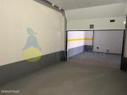 GARAGEM PARA ARRENDAR NO CENTRO DE MESSINES