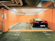 Garagenplatz in der Huttengasse 37