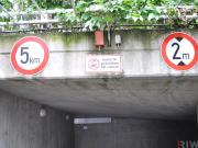 Garagenplatz zwischen Krottenbachstraße und Sieveringer...