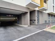 Garagenstellplatz in der Tokiostraße