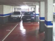 Garaje en alquiler en calle Comte Borrell, Barcelona,...