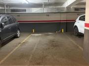 Garaje en alquiler en calle De Còrsega, Barcelona, de 16...