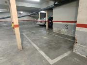 Garaje en alquiler en calle De L'alzina, Barcelona,...