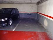 Garaje en alquiler en calle De Petrarca, Barcelona, de...