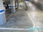 Garaje en alquiler en calle De Provença, Barcelona, de 8...