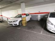 Garaje en alquiler en calle Del Rosselló, Barcelona, de...