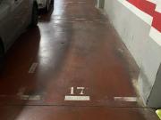 Garaje en alquiler en calle Sant Bru, Badalona, por 90