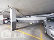 Garaje en alquiler en plaza De Can Tusell, Terrassa, de...