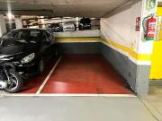 Garaje en venta en calle De Bartrina, Barcelona, de 11...