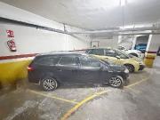 Garaje en venta en calle De Juan de Sada, Barcelona, de...