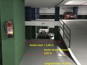 Garaje en venta en calle De la Diputació, Barcelona, de...