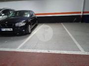 Garaje en venta en calle De la Diputació, Barcelona, de...