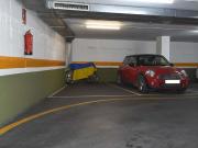 Garaje en venta en calle De Santa Clara, Girona, de 15...