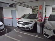 Garaje en venta en calle De Sants, Barcelona, de 11 m²...