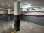 Garaje en venta en calle De València, Barcelona, de 22...