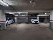 Garaje en venta en calle De València, Barcelona, por 23.000