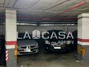 Garaje en venta en calle Del Cinca, Barcelona, de 28 m²...