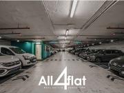 Garaje en venta en calle Del Comte D'urgell,...