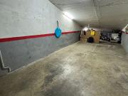 Garaje en venta en calle Del Llevat, Viladecans, de 34...