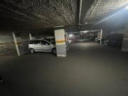 Garaje en venta en calle Del Montseny, Hospitalet de...