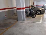 Garaje en venta en calle Dels Enamorats, Barcelona, de...