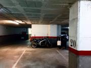 Garaje en venta en calle Júlia, Barcelona, por 16.000