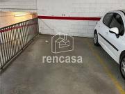 Garaje en venta en calle Palauet, Lleida, de 12 m² por 8.500