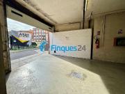 Garaje en venta en Manresa, de 235 m² por 335.000