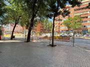 Garaje en venta en paseo De la Zona Franca, Barcelona,...