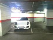 Garaje en venta en calle Augusta, Barcelona, de 17 m²...