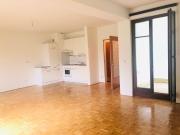 Garconniere mit Loggia und Balkon nahe KF Uni...