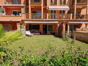 Garden flat in gated community with access to Puerto Adriano