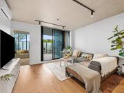 Garden Residence in RiverOne