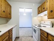 Gardens at Twin Lakes 2 Bedroom Apartment for Rent at 5...