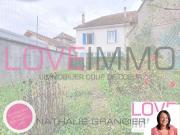 Gare A Pieds Pour Cette Jolie Maison De Ville De 125 M2...