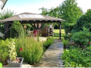 Gartenparadies 1Min. vom Echtzer Badesee: Liebevoll im... Gartenparadies 1Min. vom Echtzer Badesee: Liebevoll im...