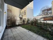 GARTENWOHNUNG IM ALTBAU: 3 Zimmerwohnung mit EIGENGARTEN...