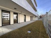 GARTENWOHNUNG MIT GROßER TERRASSE BADEZIMMER MIT BALKONTÜRE GARTENWOHNUNG MIT GROßER TERRASSE BADEZIMMER MIT BALKONTÜRE