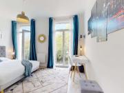 Gaston Private Room 11