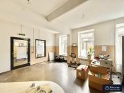 GASTRO ECK LOKAL | DIREKT AN DER U BAHN STATION...