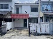 GATED AREA 4B3R Double Storey Taman Putra Pandan Indah...