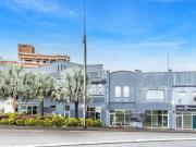 GATEWAY SHOWROOM/WAREHOUSE/RETAIL FOR SALE OR LEASE