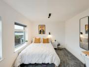Gayner Road, Bristol BS7, 6 bed semi detached house to...